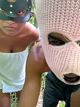 couplesexroom online show from December 2025 05:17:02 AM