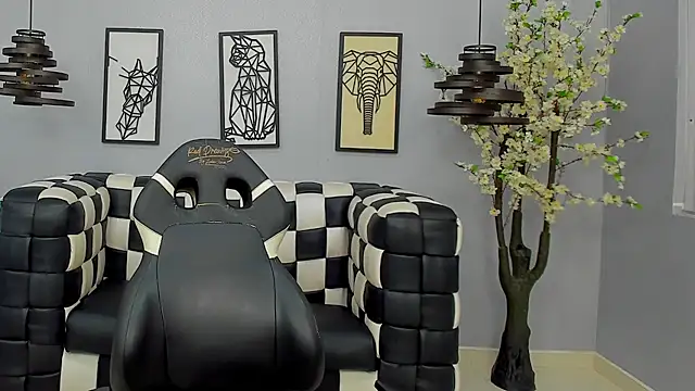 Bianca Millf online show from April 2026 03:55:01 AM