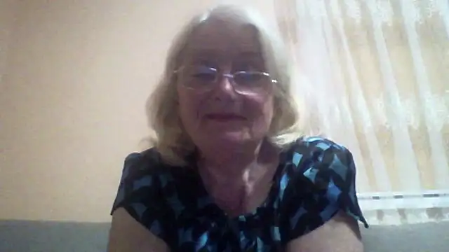 AmyLove353 online show from May 2026 09:31:01 PM