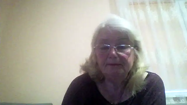 AmyLove353 online show from May 2026 02:40:02 AM