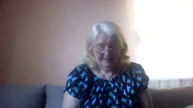 AmyLove353 online show from May 2026 03:47:01 AM