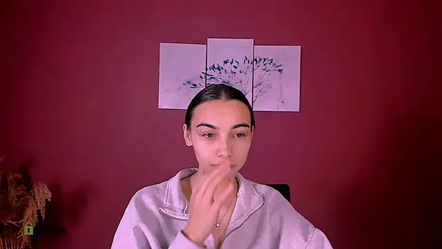 Snapshot of kira_light__ chatting on November 2025 07:36:02 PM kira light online show from November 2025 07:36:02 PM