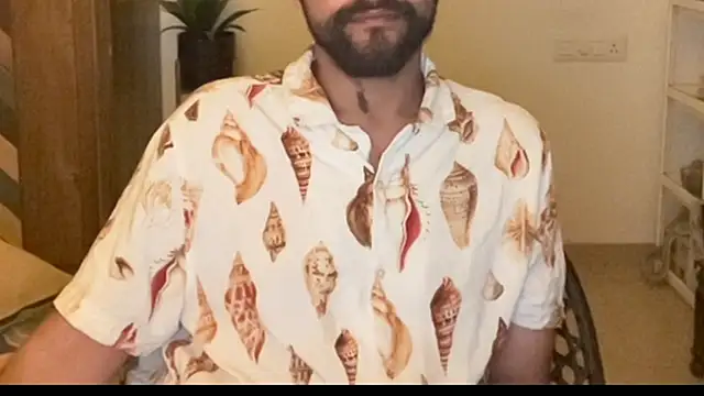 MakeMeAwareAah online show from December 2025 04:14:02 PM