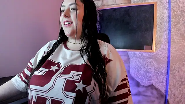 Danna piink  online show from April 2026 11:11:01 AM