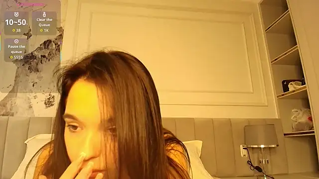 Snapshot of cassy_love chatting on October 2025 03:58:02 AM cassy love online show from October 2025 03:58:02 AM