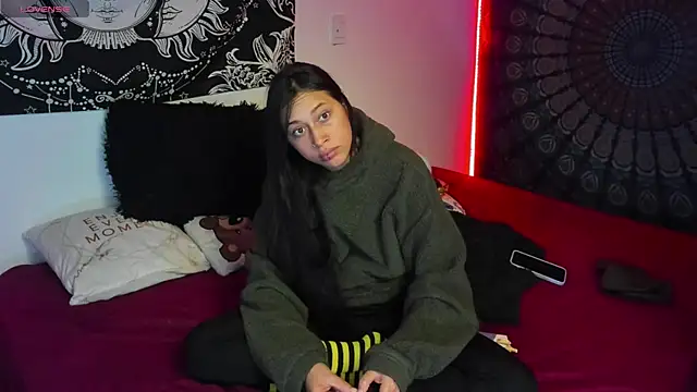 cleoo jhonny online show from November 2025 06:23:02 AM