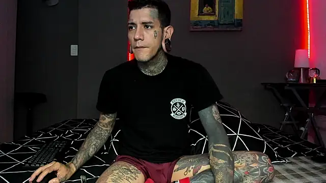 cleoo jhonny online show from March 2026 03:29:01 PM