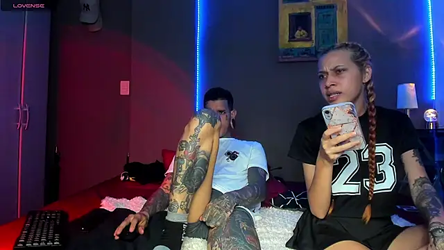 cleoo jhonny online show from March 2026 02:26:01 AM