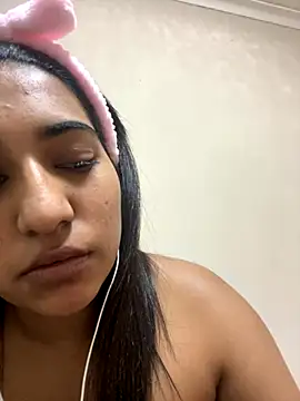 Your Girl Zara online show from October 2025 08:53:02 PM