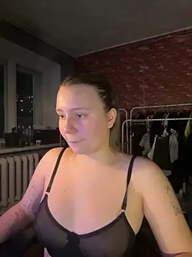 Snapshot of AnnaVeil chatting on October 2025 02:29:01 PM AnnaVeil online show from October 2025 02:29:01 PM