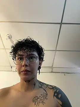 Abby Evanns1 online show from February 2026 02:02:01 PM