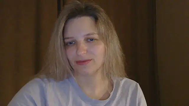 ElisSky301 online show from March 2026 02:15:01 AM