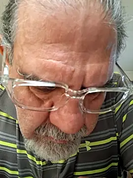 pena633 online show from December 2025 03:40:02 PM