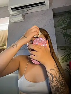 Beella1  online show from March 2026 11:39:02 AM