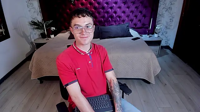 Lil James online show from February 2026 08:40:02 PM