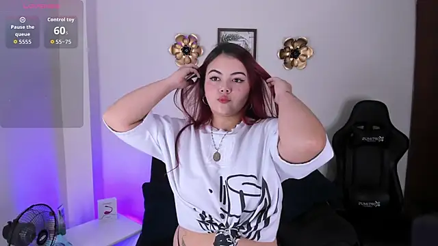 Zoe love14 online show from October 2025 12:06:02 PM