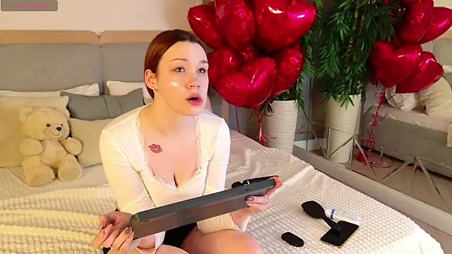 KoriPaul online show from February 2026 06:43:02 AM