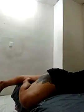 Chicattoo69 online show from November 2025 09:48:01 PM