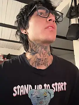 Snapshot of sflps chatting on February 2026 03:53:01 PM sflps online show from February 2026 03:53:01 PM