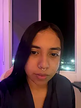 aly nicols online show from November 2025 11:38:02 PM