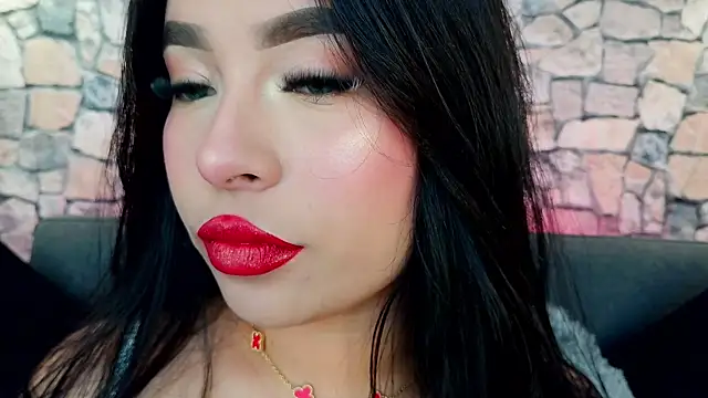 Snapshot of mia_roux1 chatting on November 2025 05:35:02 PM mia roux1 online show from November 2025 05:35:02 PM