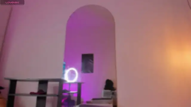 Miss ambrer  online show from November 2025 04:22:01 AM