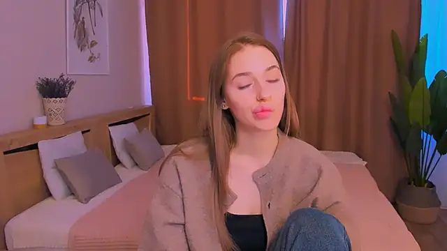 sassy cutie online show from March 2026 03:18:02 PM