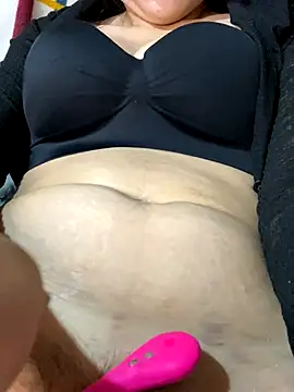 kitty-20x online show from November 2025 09:59:02 PM