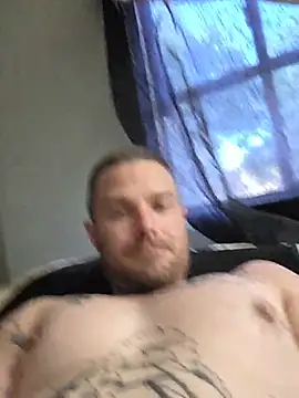 DadDDick925 online show from July 2026 04:22:02 PM