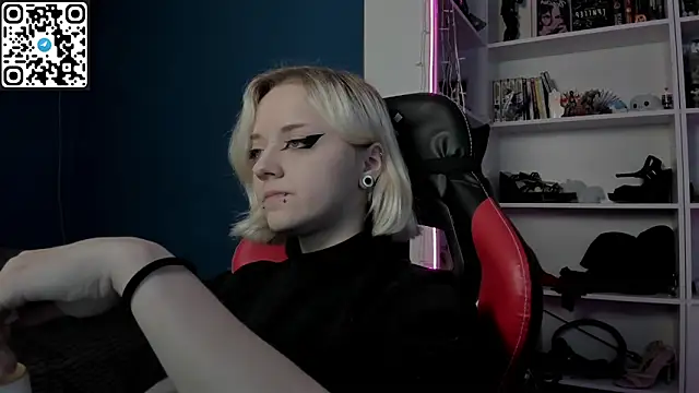 Holy Mistress S online show from January 2026 10:06:01 AM