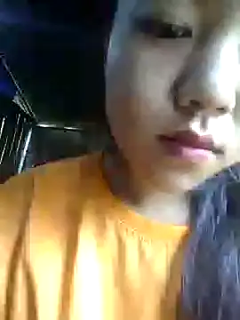 Quynhsumon online show from October 2025 01:29:01 AM