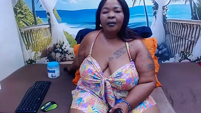 Snapshot of MatureMilfxxx chatting on April 2026 05:17:01 PM MatureMilfxxx online show from April 2026 05:17:01 PM