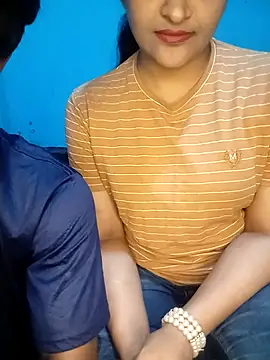 CoupleShow 432 online show from November 2025 02:23:01 PM