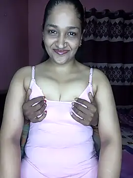 Snapshot of CoupleShow_432 chatting on April 2026 04:04:02 PM CoupleShow 432 online show from April 2026 04:04:02 PM