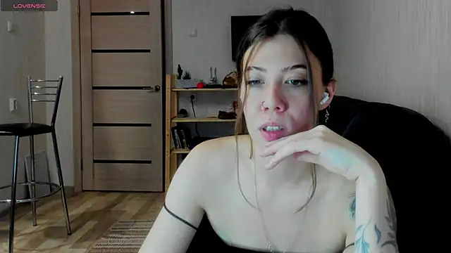 twinkle rosie online show from January 2026 12:42:02 PM