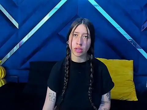 Snapshot of Venus_Morgan chatting on October 2025 04:51:01 PM Venus Morgan online show from October 2025 04:51:01 PM