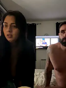 Snapshot of kim_et_thony chatting on October 2025 08:47:01 PM kim et thony online show from October 2025 08:47:01 PM