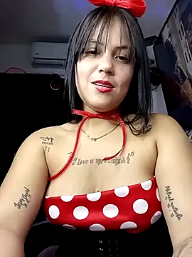 tattyHot95 online show from February 2026 10:06:01 PM
