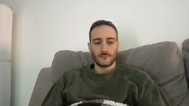 LukaShyGuy online show from January 2026 12:43:01 PM