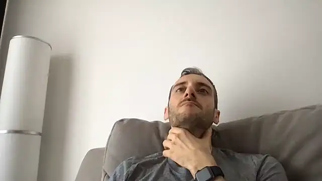 LukaShyGuy online show from May 2026 11:17:02 AM