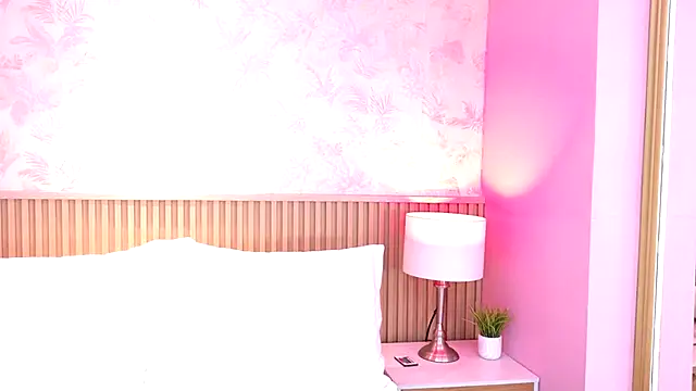 AdelineJhones online show from November 2025 06:08:01 PM