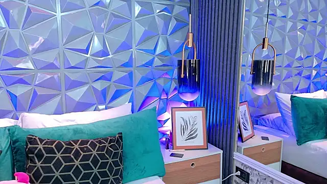 AdelineJhones online show from April 2026 02:42:01 PM