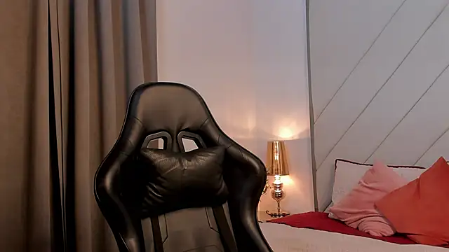 JACKSON STIFLER online show from April 2026 01:47:01 PM