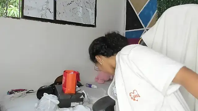 emily stars1 online show from March 2026 09:43:02 PM