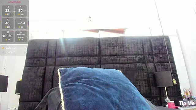 EmmadaSilva online show from April 2026 07:26:02 PM