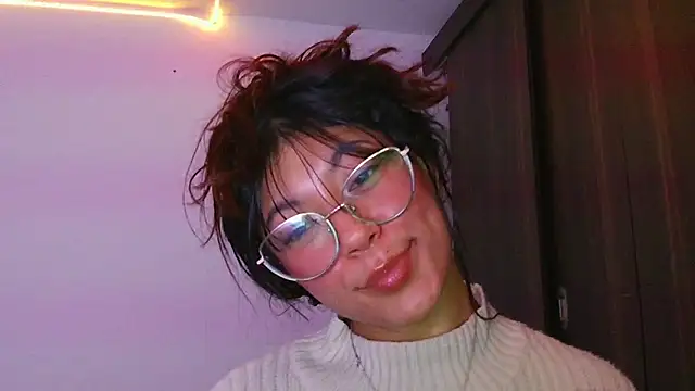 LissyM online show from April 2026 11:42:01 PM