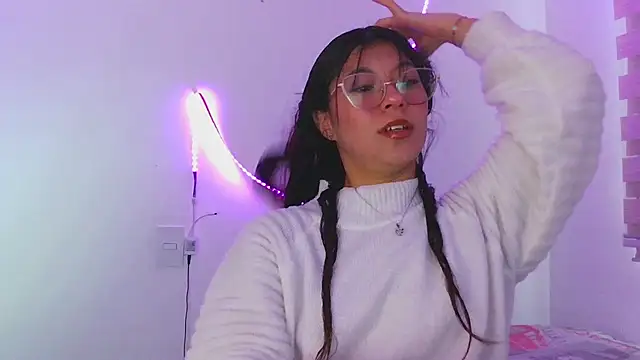 LissyM online show from April 2026 10:04:02 PM