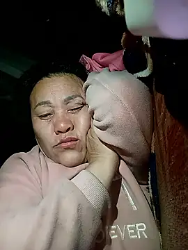 chich-bong online show from January 2026 10:01:01 PM