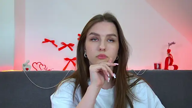 AliceAtkins online show from June 2026 06:18:02 AM