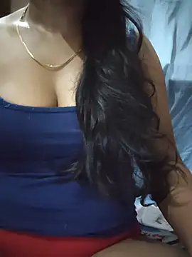 Ezabelljohn online show from May 2026 10:28:01 PM